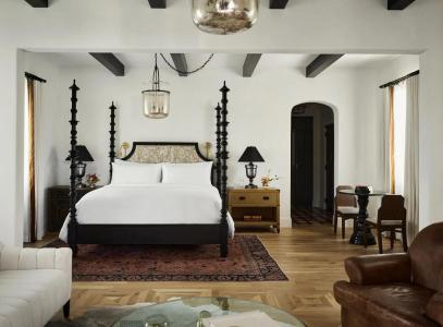 Commodore Perry Estate, Auberge Collection - 4