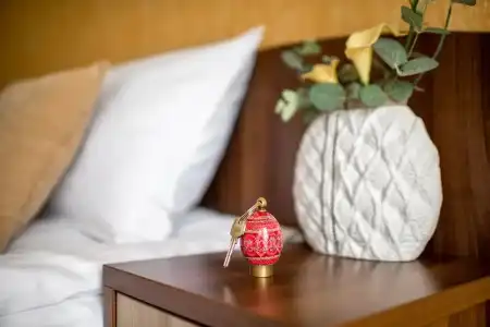 & SPA Pysanka - 50