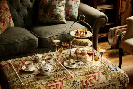 Charlotte Street, Firmdales - 9