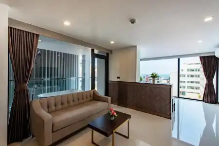 Blackwoods Pattaya - 26
