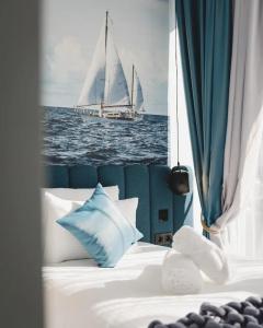 Aurel Coast - 22