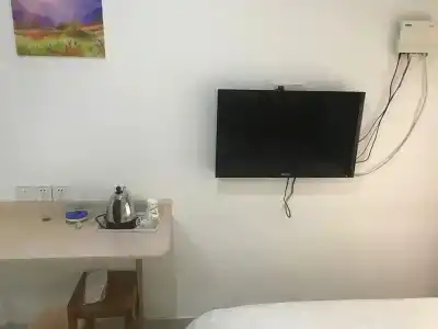 Huifeng Inn - 2