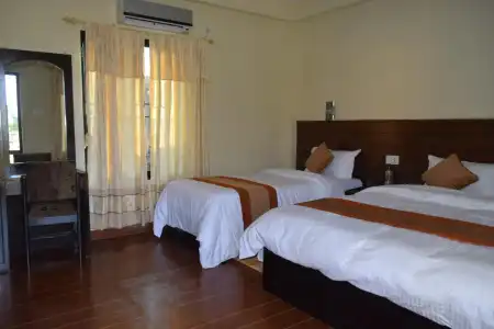Chitwan Village Resort - 3