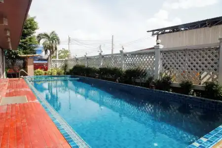 Convenient Grand Plus Suvarnabhumi - 12