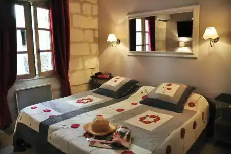 Hôtel du Palais des Papes - 31