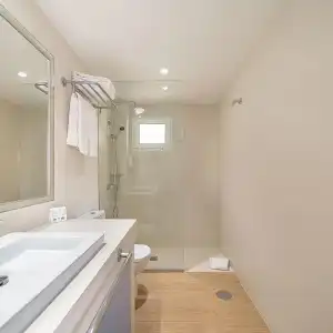Arena Suite - Adults Only - 42