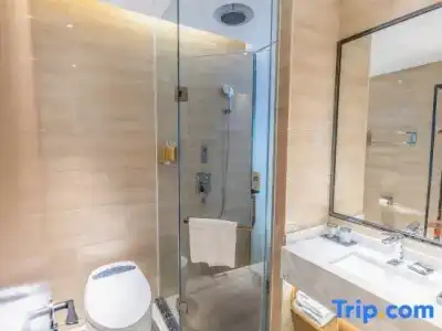 Tropic Towers Apartments - 58