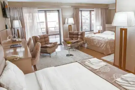Pino Vere Palace - 40