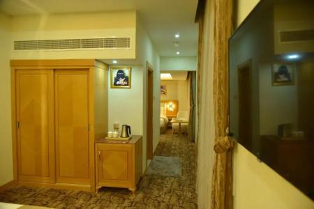 Muscat Plaza - 42