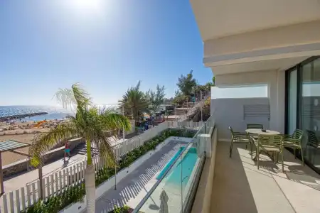 Relaxia Beverly Suites - 41