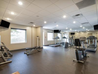 Holiday Inn Greensboro Coliseum by IHG - 26