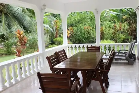 Le Chevalier Bay Guesthouse - 13