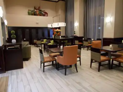 Hampton Inn & Suites Lubbock Southwest - 23