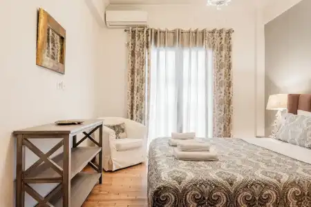 Nicholas Point Apartments and Rooms - 133