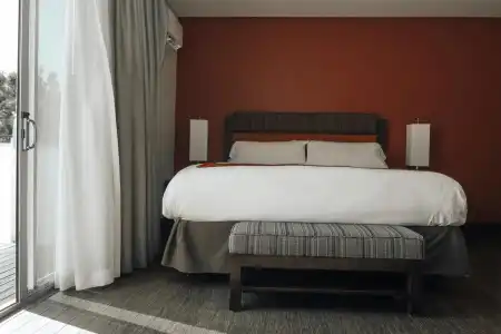 SIRTAJ - Beverly Hills - 3