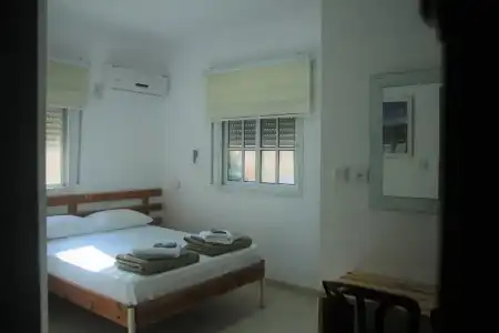David Hostel - 48