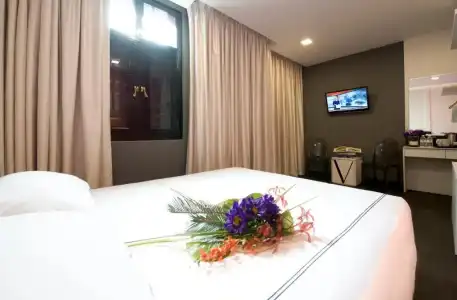 Venue - 40