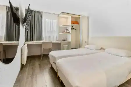 Kyriad - Deauville St Arnoult - 28