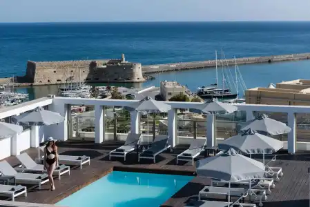 Aquila Atlantis - 18