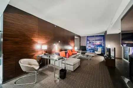 Beautiful Palms Place Suite - 44