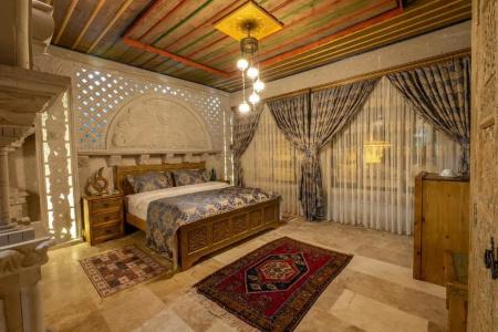 Underground Cave Suites - 53