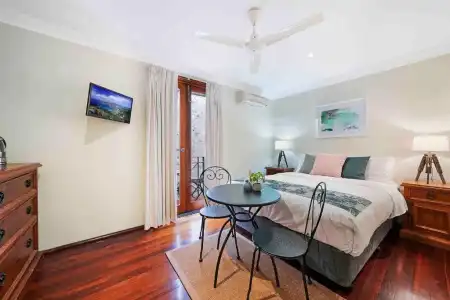 Fremantle Port Mill Bed & Breakfast - Unique Accommodation - 19