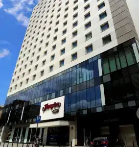 Hampton by Hilton Warsaw City Centre - 17