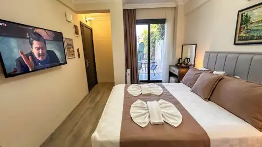 Mykonut Boutique Suites - 60