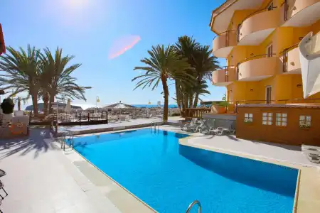 Ramada Resort by Wyndham Puerto de Mazarron - 16