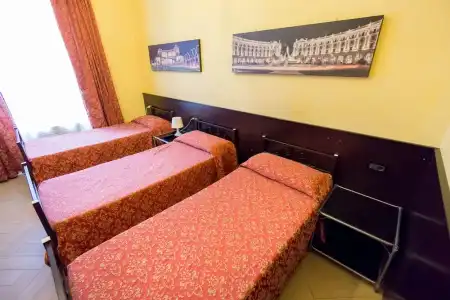 Funny Palace Hostel - 20
