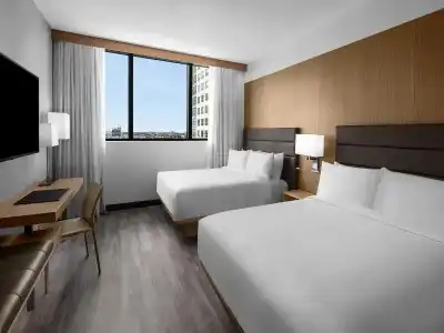 Element Miami Brickell - 22