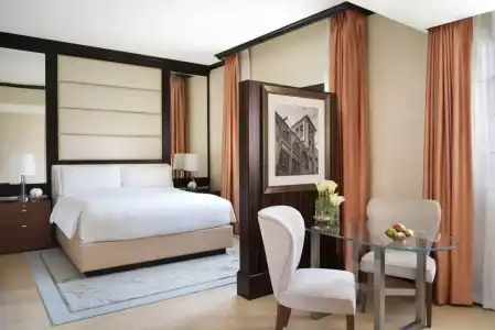 The Ritz-Carlton Abu Dhabi, Grand Canal - 70