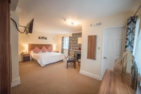 Red Mullions Guest House - 55