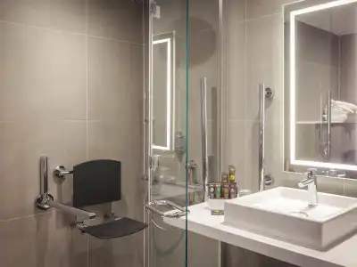 Novotel Cambridge North - 33