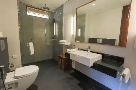 JA Enchanted Waterfront Seychelles - 14