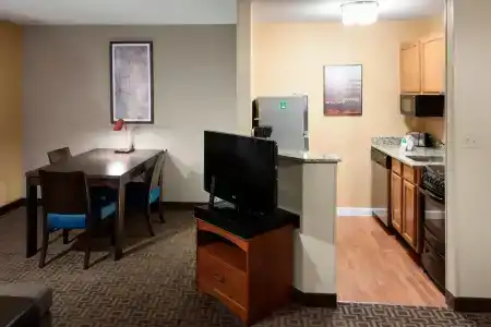 TownePlace Suites by Marriott Dallas Las Colinas - 14