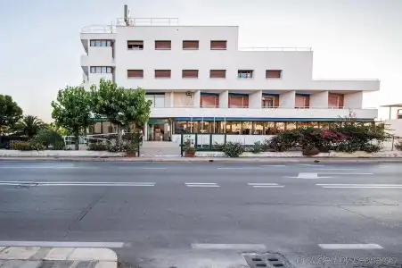 La Baia - 0