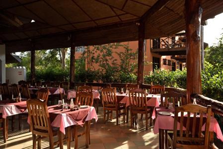 Mnarani Beach Cottages - 4