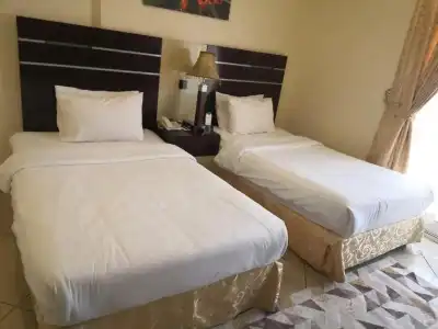 Boulevard City Suites Apartments - 3