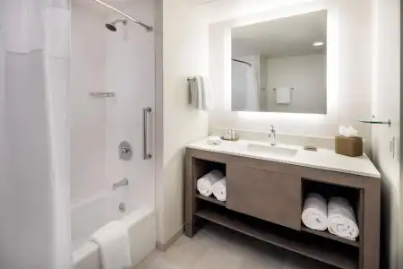 Residence Inn by Marriott San Diego Downtown/Bayfront - 8