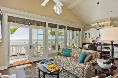 del Coronado, Curio Collection by Hilton - 5