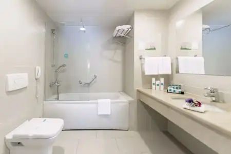 Turquoise - 8