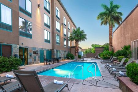 Wingate by Wyndham St. George - 11