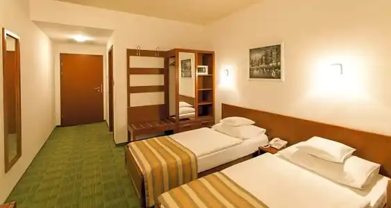 Best Western Airport Stella - 58