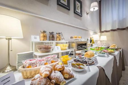 Ungherese Small Luxury - 48