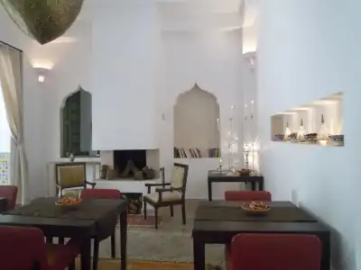 Riad Azahar - 23