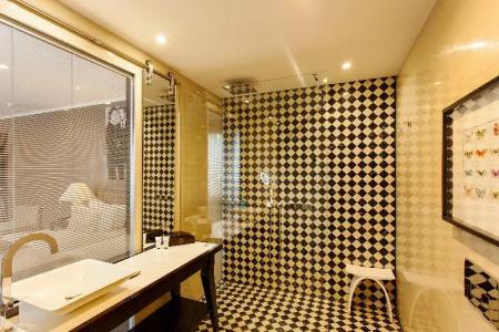 Quentin Boutique - 75