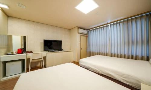 Aventree Yeouido - 40