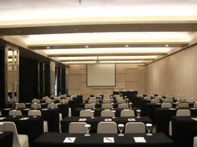 Sparks Life Jakarta, ARTOTEL Curated - 26