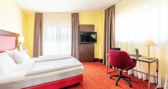 Plaza Premium Salzburg - 68